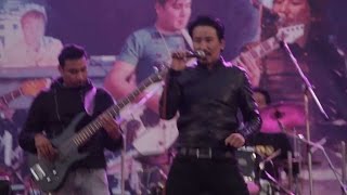 Video thumbnail of "Chapali Height | Nepali Movie Song - Sabin Rai & The Elektrix (Live at Concert)"
