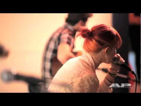 Paramore - Feeling Sorry (AP Sessions Live Acoustic)