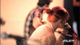 Paramore - Feeling Sorry (AP Sessions Live Acoustic)