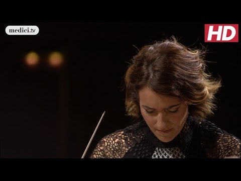 Alondra de la Parra - Symphony No. 3 "Eroica"  (II. Marcia funebre) - Beethoven