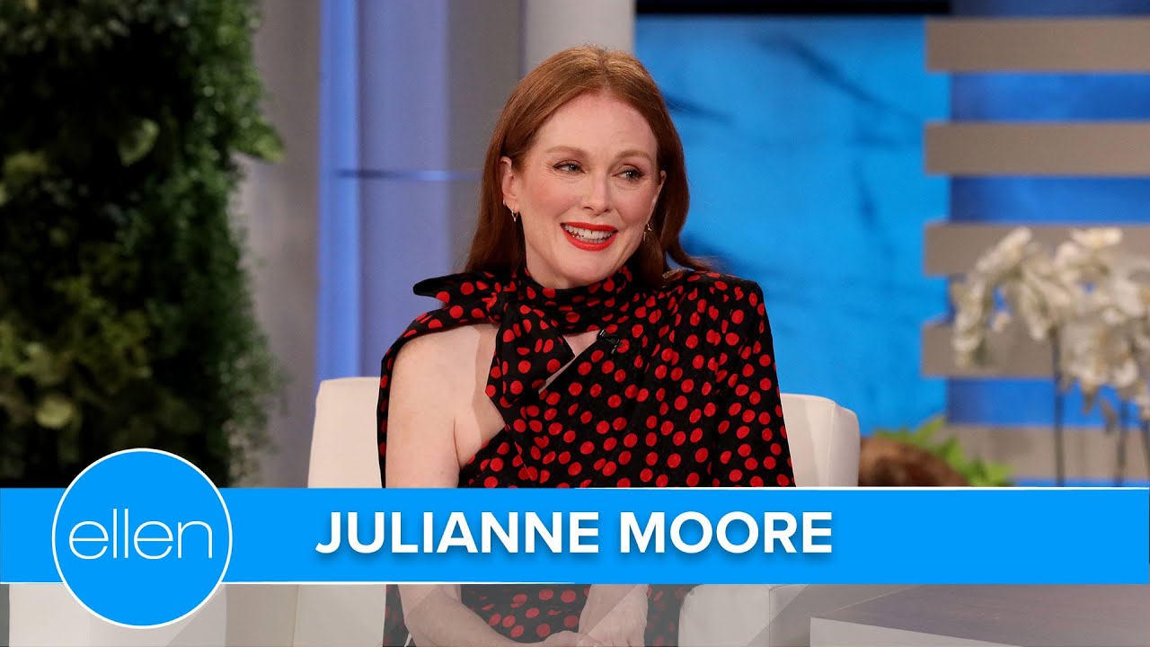 Julianne Moore Made a Loud Scene in Her New Neighborhood