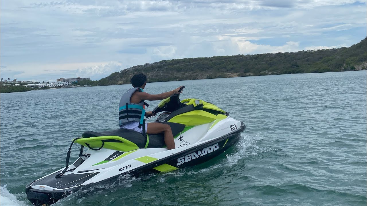 MY FIRST VLOG😎😎FOOD🥩🧇🥙JETSKI🛵💦ETC…