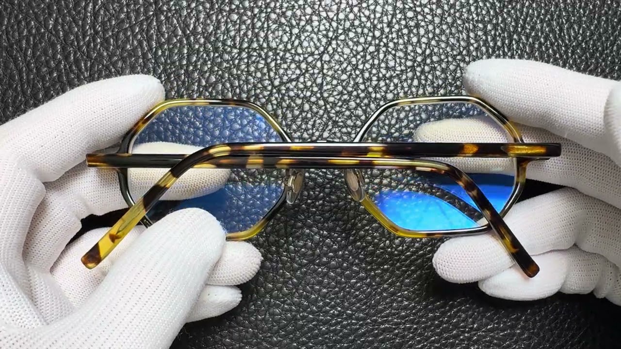 ハクサンガンキョウ 白山眼鏡 HAKUSAN GANKYOU OCTAGON - YouTube