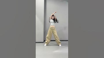Thumbnail of Messy · ROSÉ  #dance cover