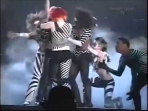 Britney Spears - Dream Within A Dream Tour documentário ...