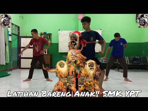 Latihan Tari Rampak