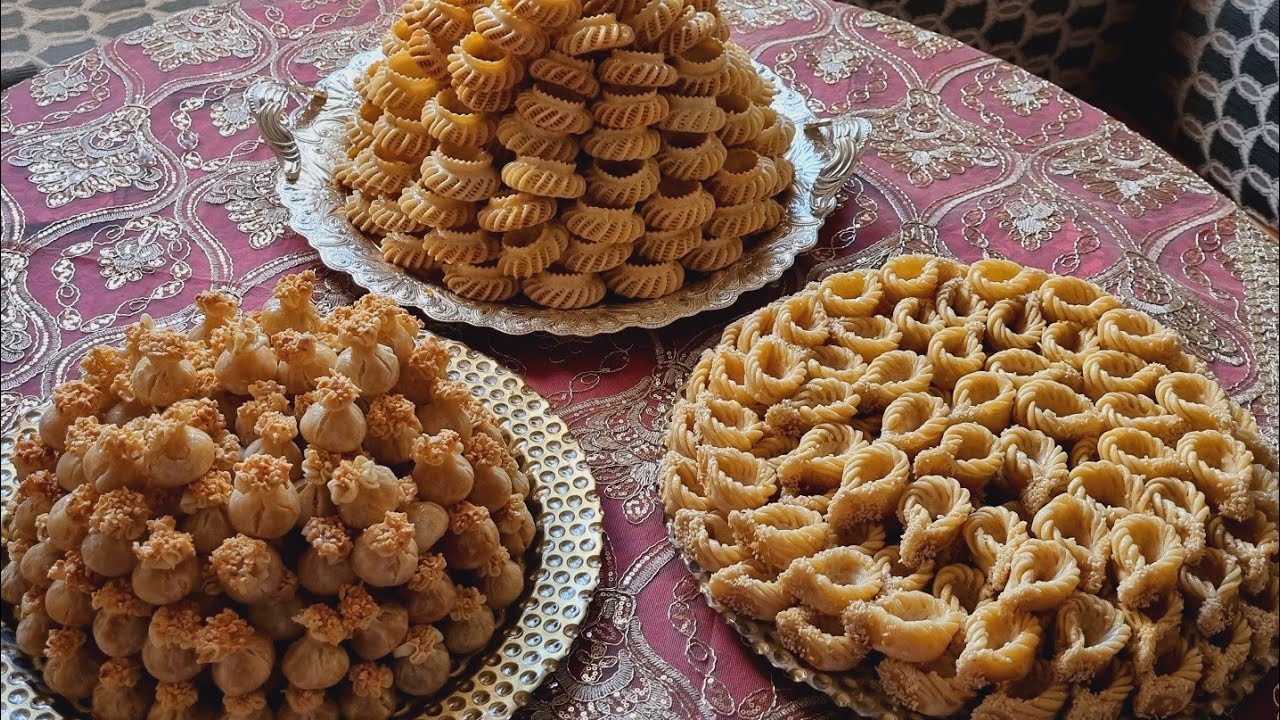 حلويات العيد 2025 شكلين لوز  بدون نقش ولا طابع ساهلين وهماويين🇲🇦