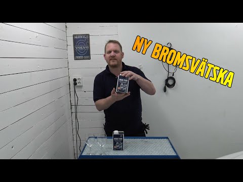 Video: Kan jag bara fylla på bromsvätska?