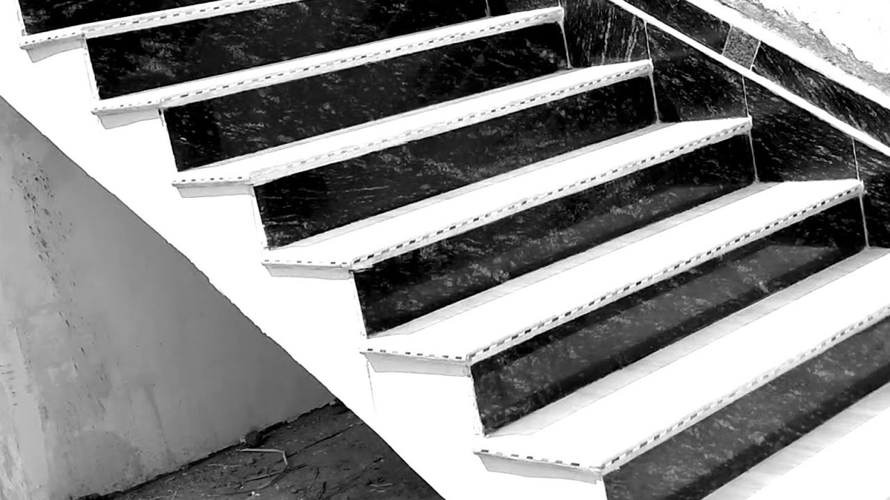Marble Installation Skills Black Granite Neck and White Marble Stairs