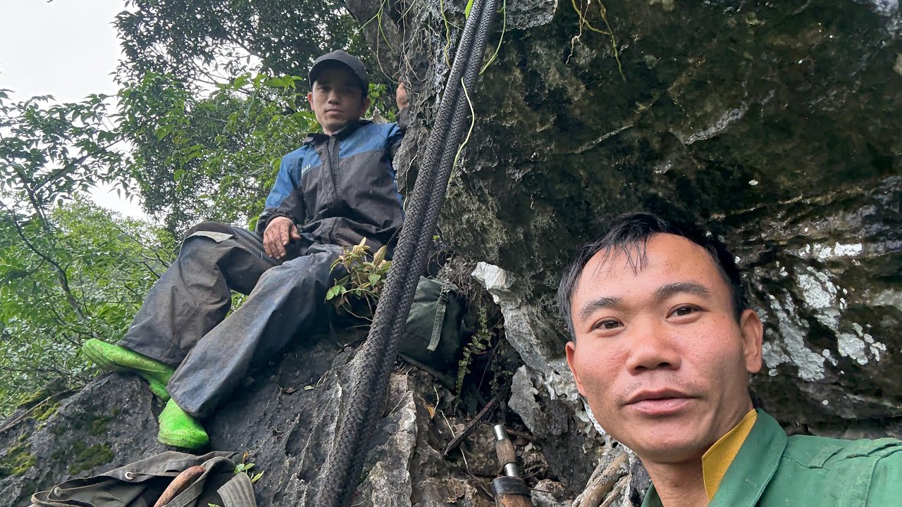 LEO NÚI ĐÁ KIẾM MUỘI HỒNG 