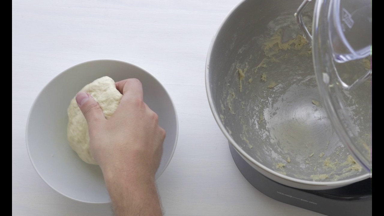 600W Mix-Art Black Stand Bowl Mixer RHSB240: Vegan Pizza Recipe