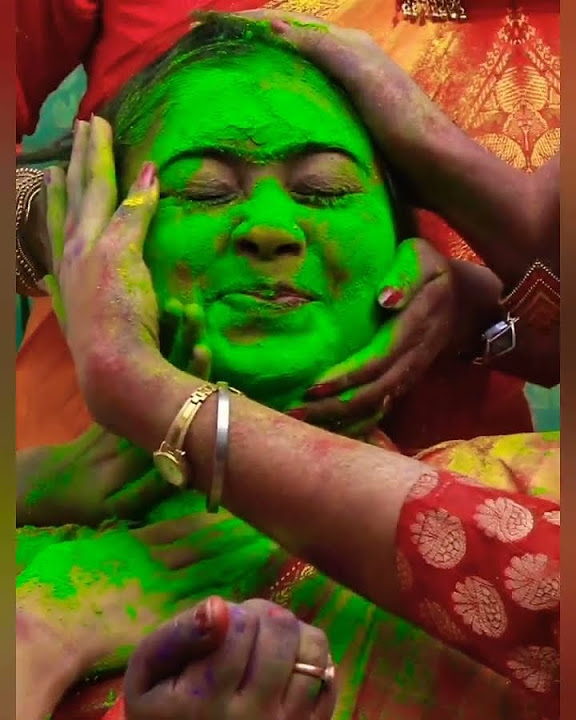 hindi song holi khele raghuvira