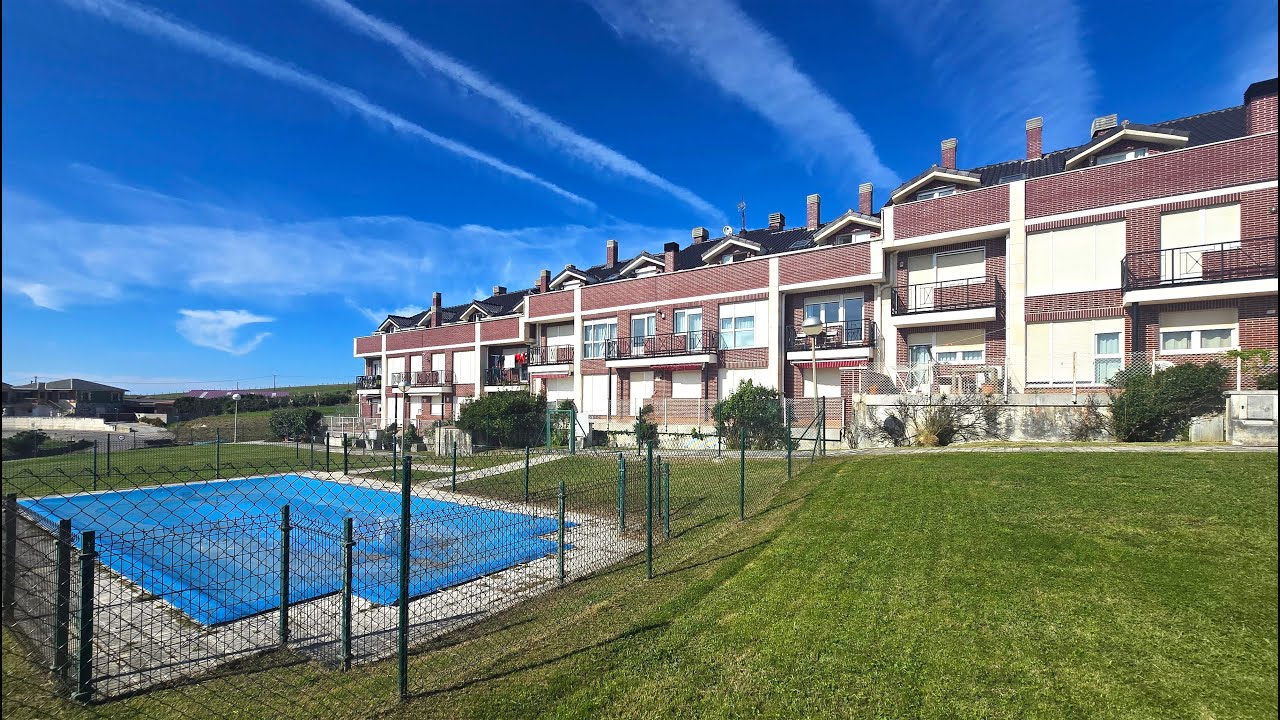 Ático con piscina y jardín en Miengo, Cantabria
