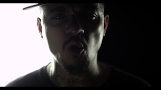 Crônica Mendes - Tinindo - Part. Fernando Anitelli O Teatro Mágico Clipe Oficial