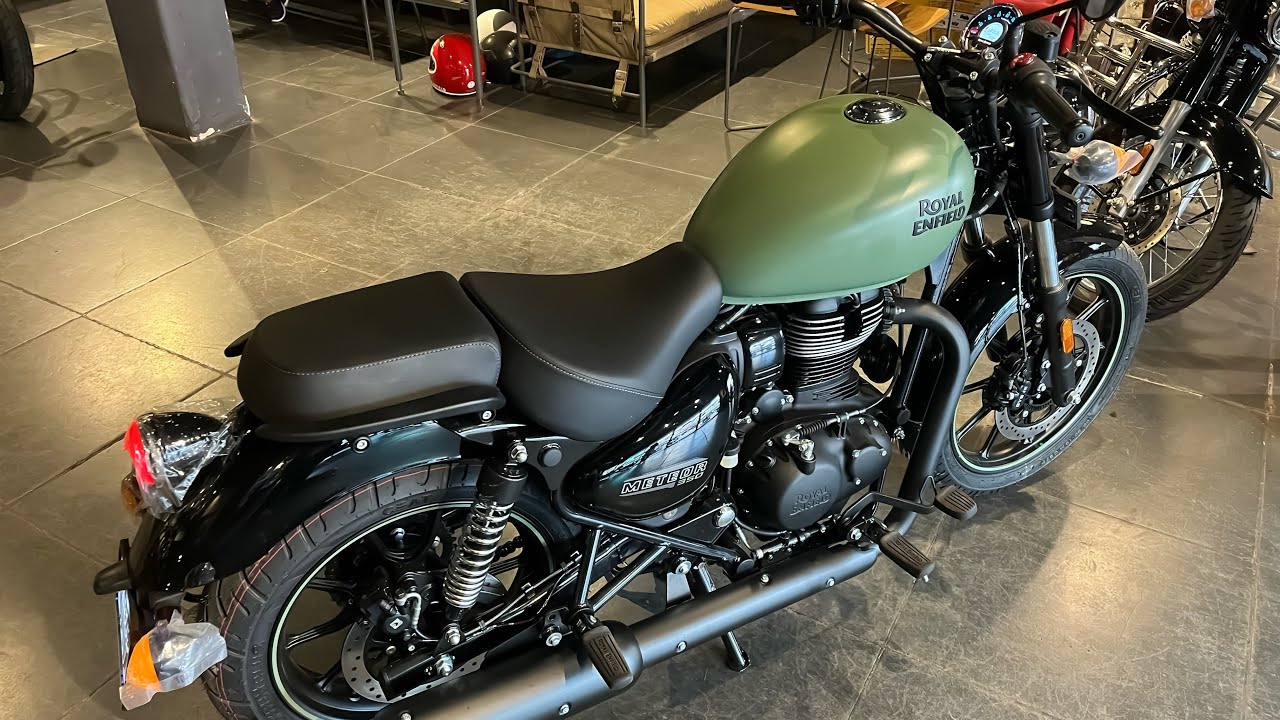 All New 2024 Green Meteor 2024 New Royal Enfield Meteor 350 🔥 BS7 All New 2024 Green Meteor 2024 New Royal Enfield Meteor 350 🔥 BS7