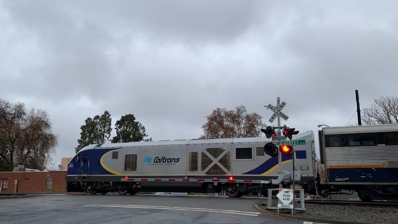 amtrak-cdtx-8309-capitol-corridor-train-522-east-3rd-street-railroad