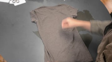Folding A Shirt-video modeling