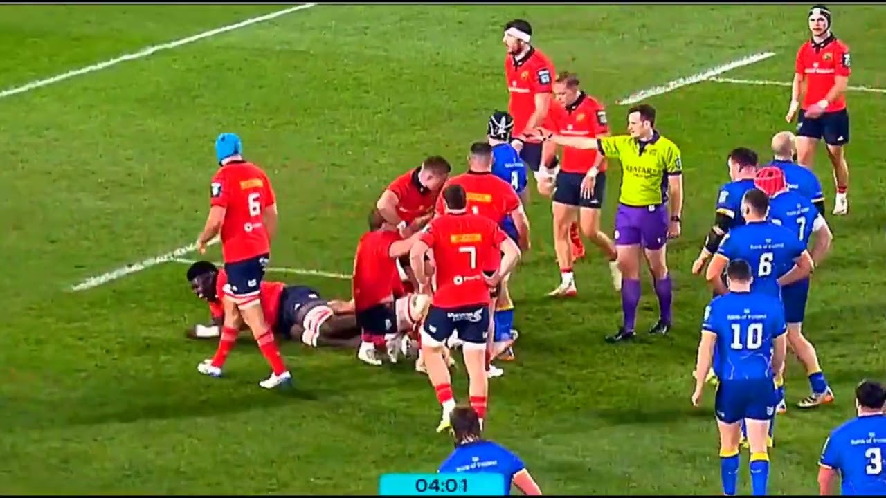 EDWIN EDOGBO FORCES JOSH VAN DER FLIER KNOCK ON MUNSTER V LEINSTER 2025/26 UNITED RUGBY CHAMPIONSHIP