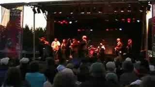 Download Lagu El Ritmo de la Vida - Skavenjah feat. Bonnie \u0026 Rowan MP3