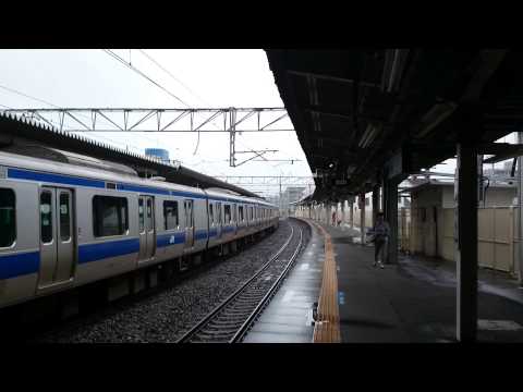 特急待ちをするために佐貫駅の２番線に到着した常磐線E531系