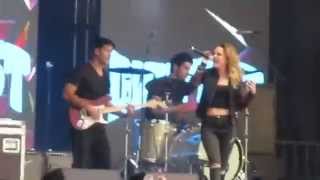 6/6/16: Digifest NYC 2015- Dracula (Bea Miller)