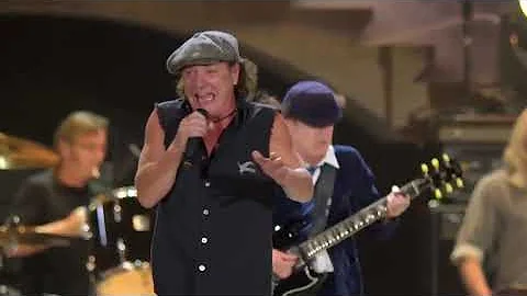 Are ACDC touring in 2021?