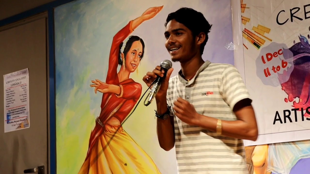 An amazing Singer - YouTube