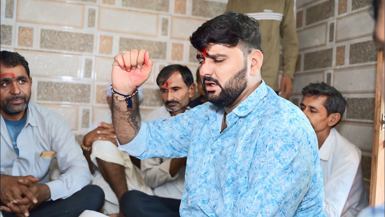 હાર્દીકભાઈ ભુવાજી ની જોરદાર ધુણ રાંટીલા સિકોતર માં ધામ ચંદ્રુમણા Hardik Bhuvaji Chandrumana,