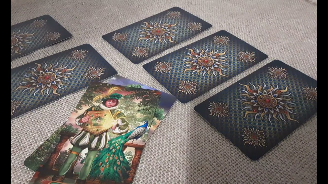 Крестовый король возвращается к Червовой даме.#ольгатароруны