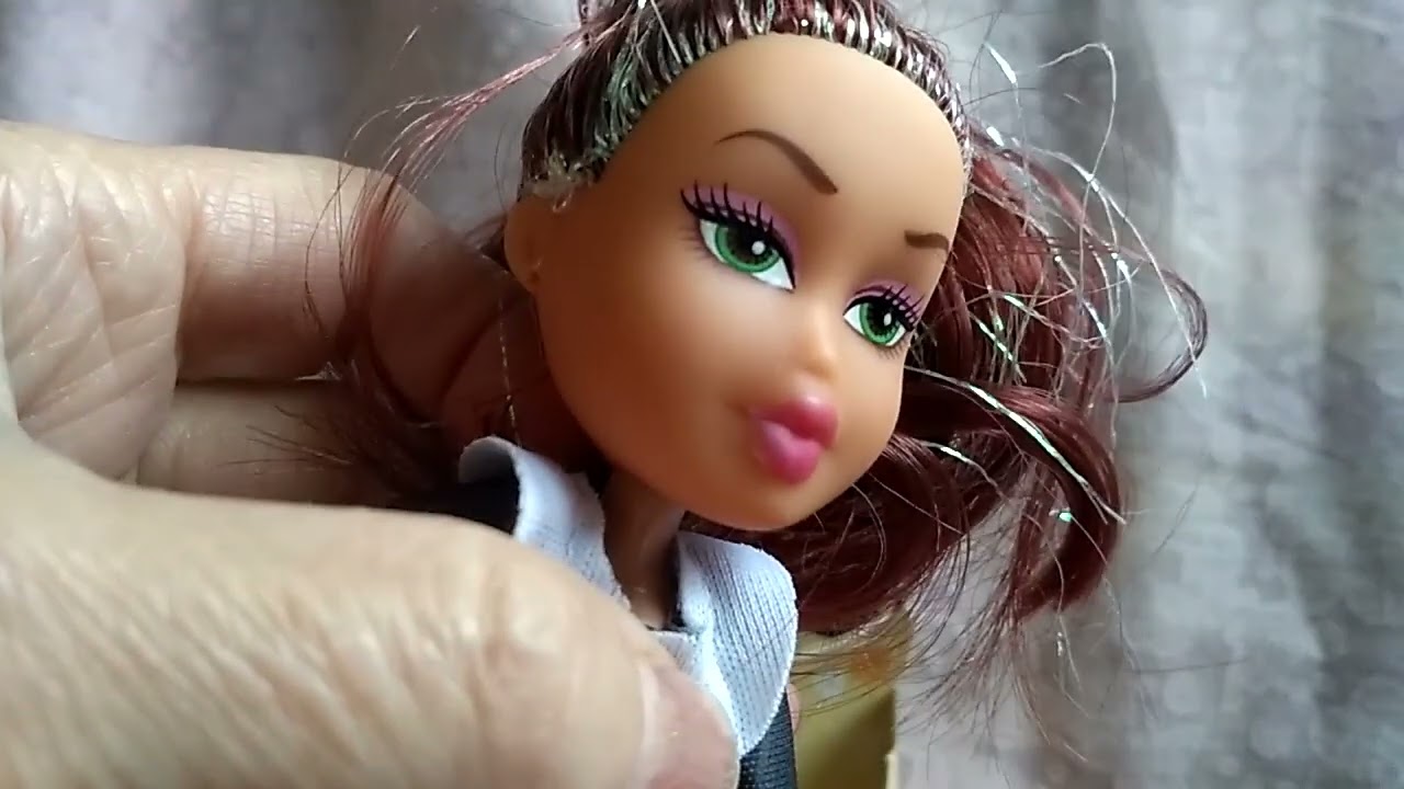 Куколка малышка-фея с личиком Братц. Распаковка