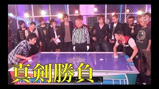 亀田和毅さんとエアホッケー対決で白熱！！