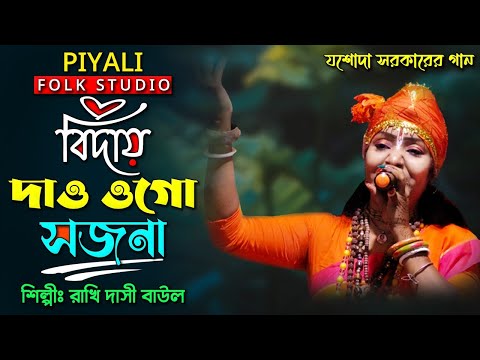 Onlayn nudist plyajda gey pornosi kuzatildi Yosh gey porno onlayn