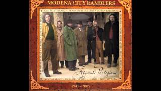 Video thumbnail of "Modena City Ramblers - Viva l'Italia - Appunti partigiani"