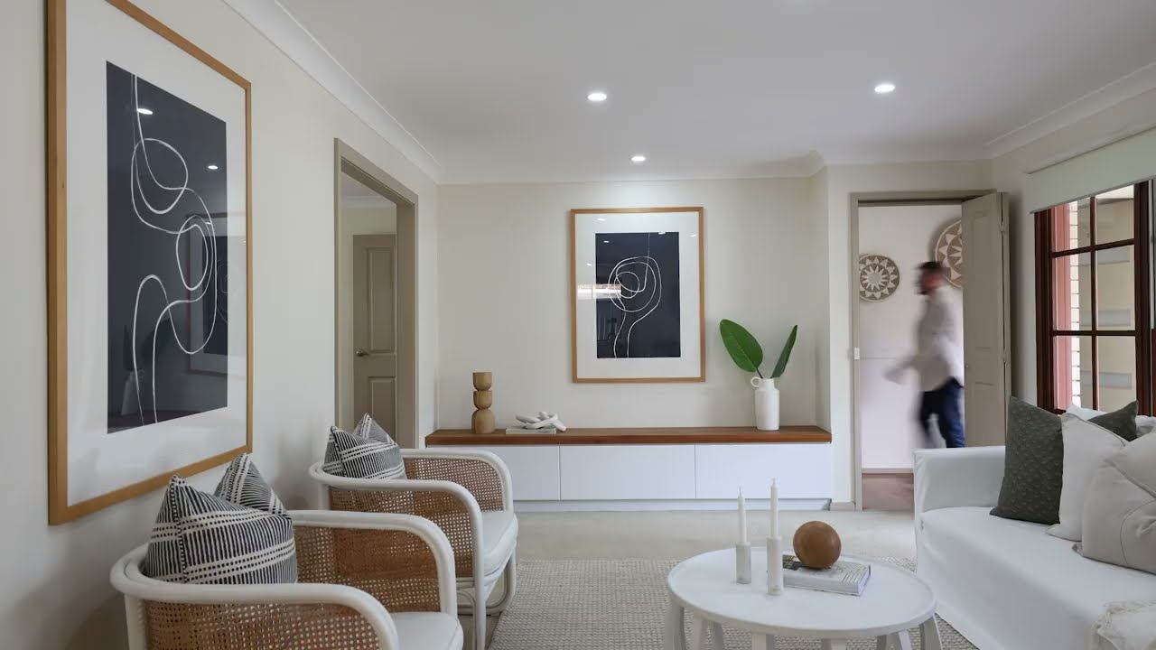 314 Farmborough Road, Farmborough Heights