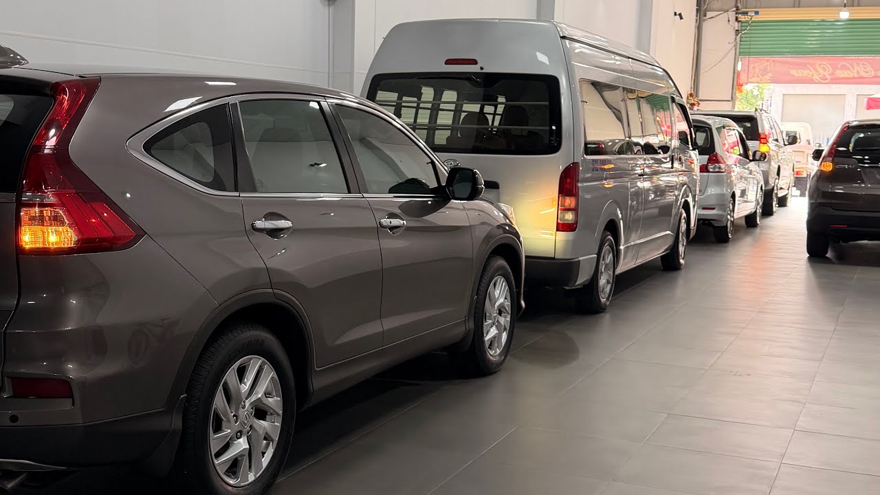 Tri ân  khách hàng đầu năm mới . 2 em CRV 2.4L 2014 và 2.0L 2016 . Giá hợp lý . 