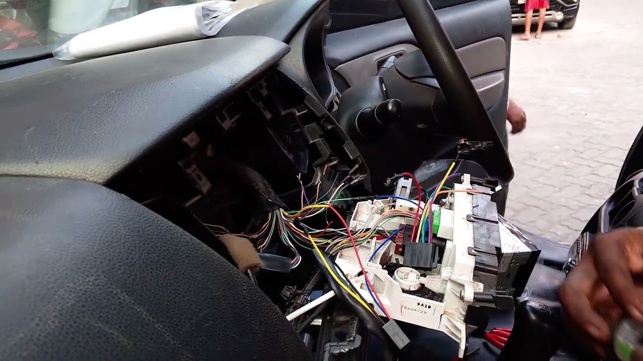 Tutorial Pemasangan hedunit siggle Din mobil Triton langsung gaskennn