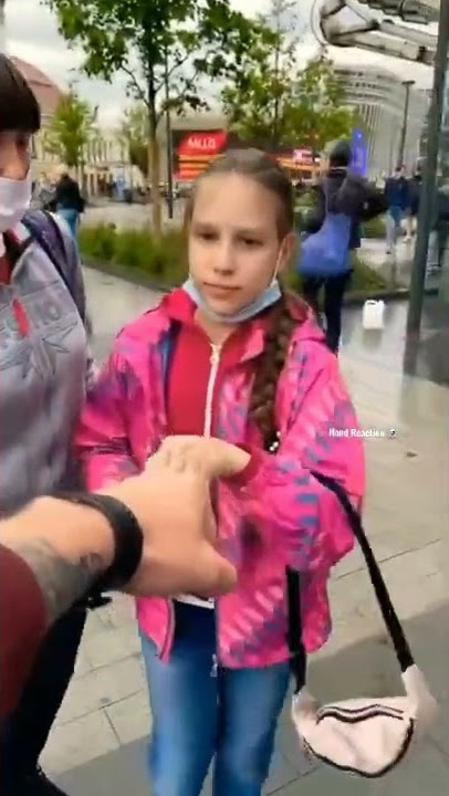 Cute Hand Reaction 🥺🥰 #handsreaction #smilechallenge #shorts