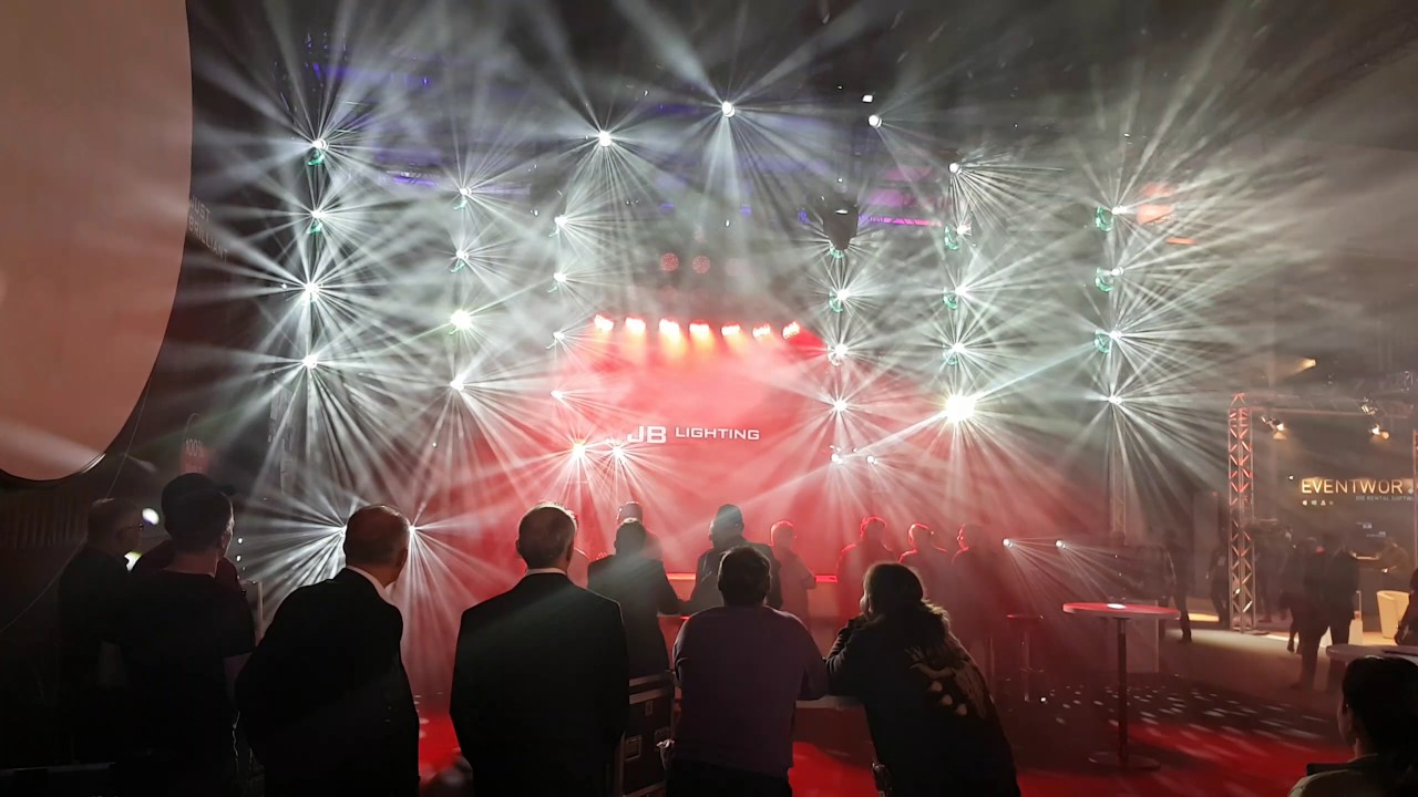 Prolight 2017 JB Lighting Varyscan P7 - LED CMY SPOT