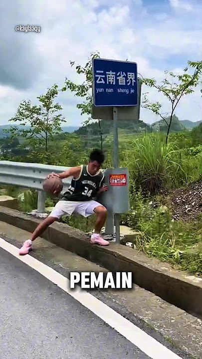 It turns out this guy's training is jaw-dropping😲
