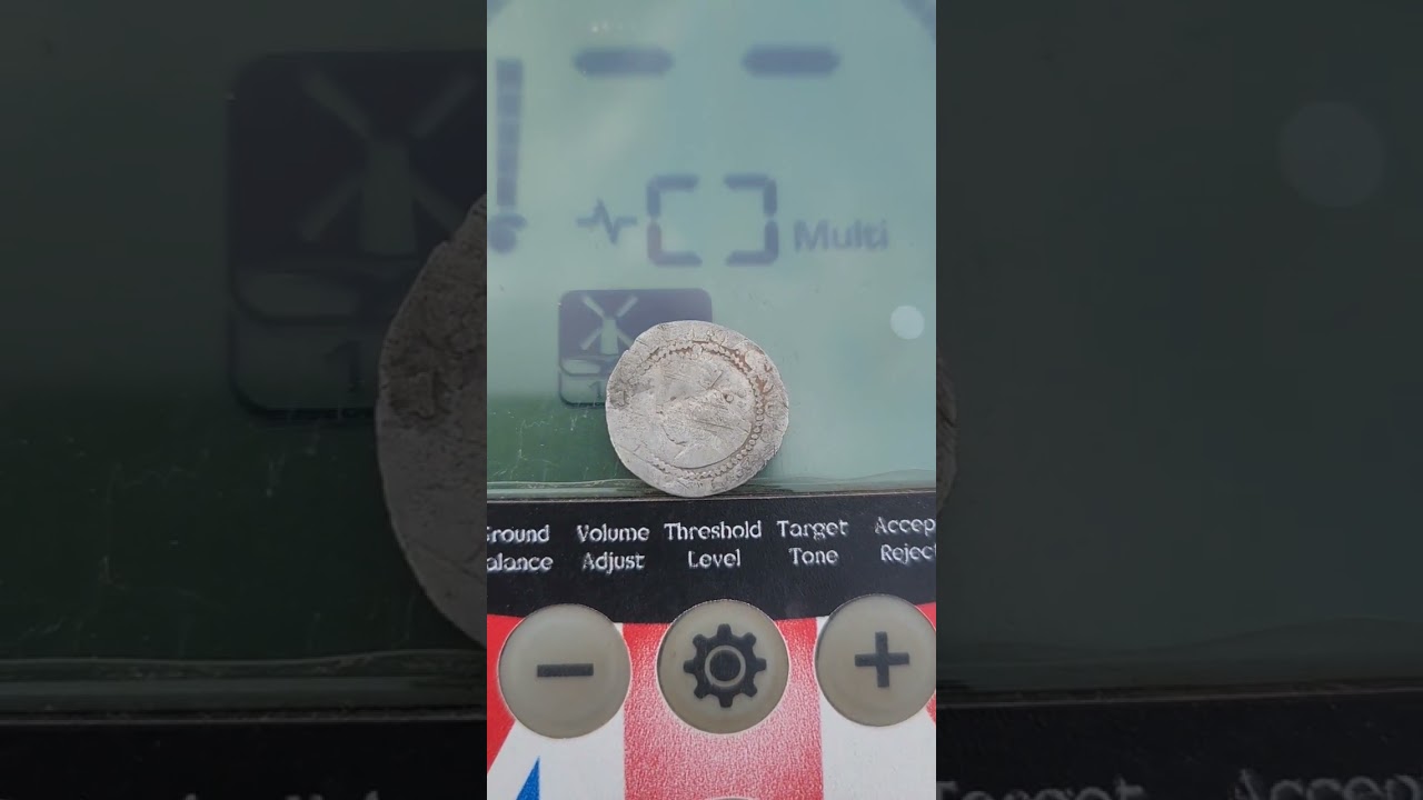 Elizabeth 1st Hammered Half Groat. UK Metal Detecting find.