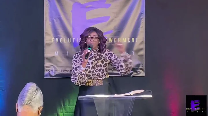 Apostle Janice Thomas preaching @ Evolution!
