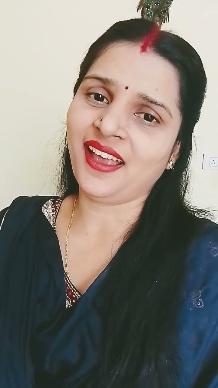भूल गयी मैं इस दुनियाको #bollywood #hindisong #bollywoodsongs #music #youtubeshorts #trandingshorts