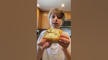 Gochujang Garlic Bread! #shorts #fyp #viral #food #cooking #chef #recipe #cheese #trending