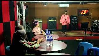 Download Lagu Salam Aidilfitri (cover) Toha MP3