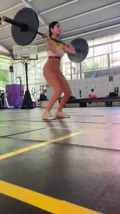 Debi sagita sungguh cantik 2