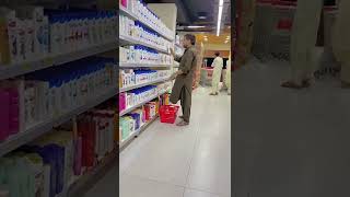 Kis Ko Shampoo Ped Hai