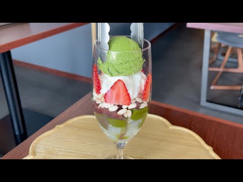 matcha parfait/japanese street food in Tokyo
