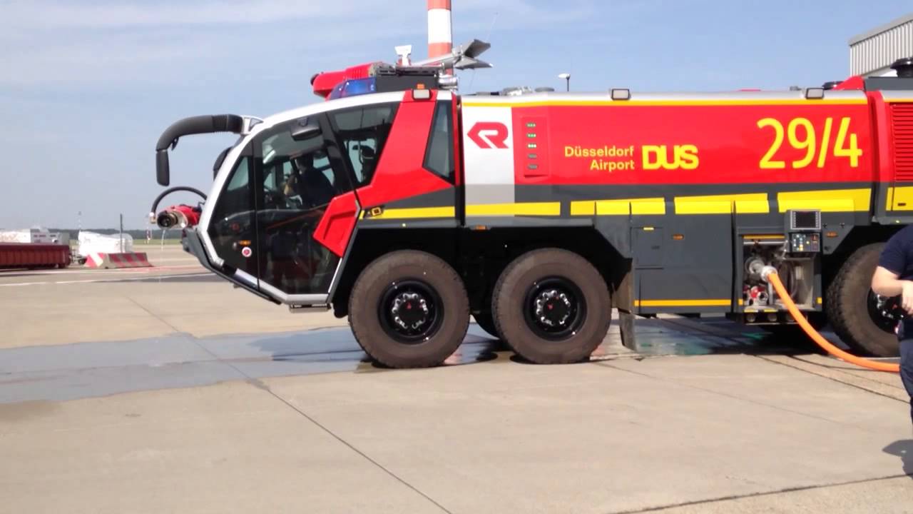Panther Flughafenfeuerwehr Düsseldorf
