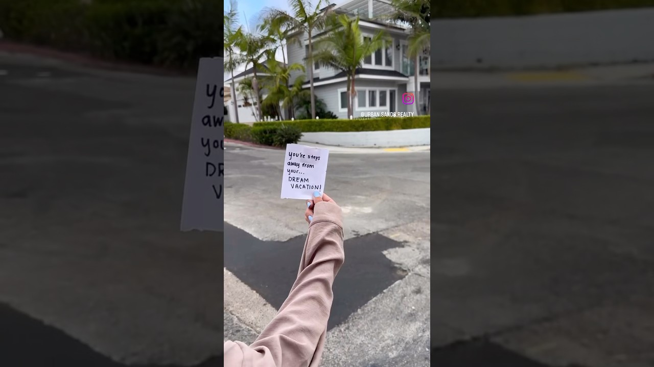 You’re steps away from your dream vacation!🌴