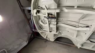 1966 Split Bus undercarriage assembly